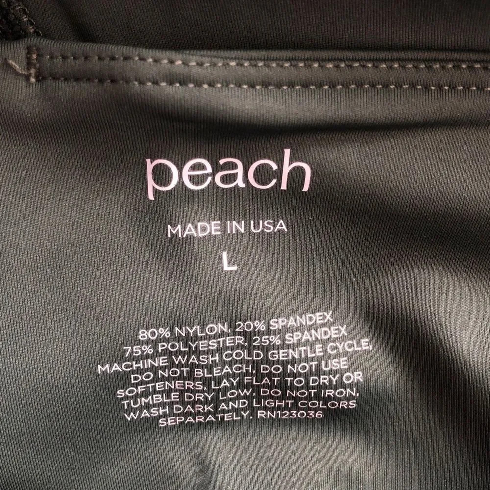 Peach Green High Rise‎ Glossy Faux Leather Front Matte Back Legging Size L - Picture 5 of 11